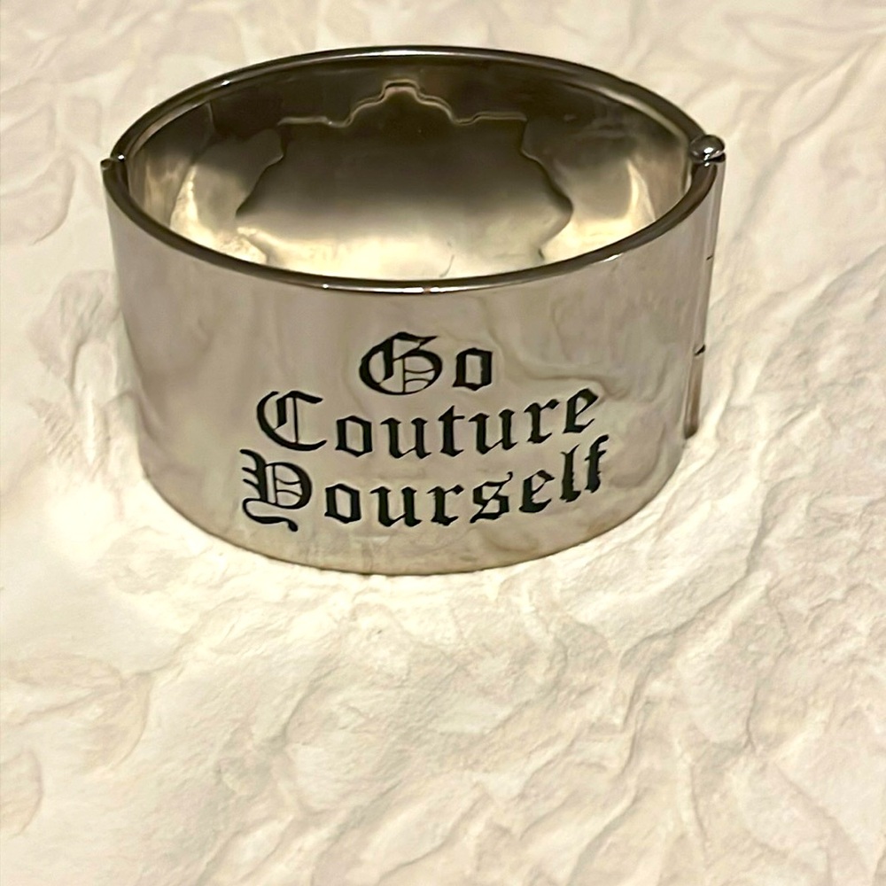 VINTAGE Juicy Couture Y2K Bracelet Slogan Cuff Bangle GO COUTURE YOURSELF Silver